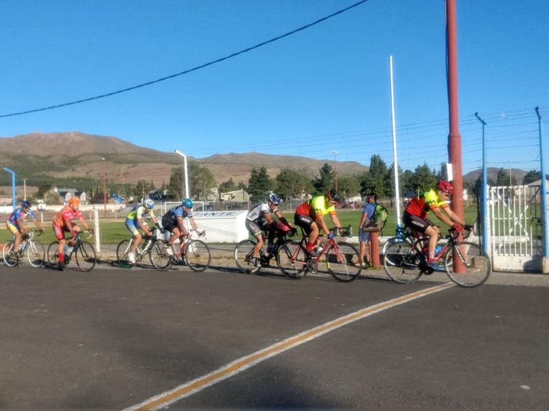 Inicia el Campeonato Primavera de Ciclismo de Ruta