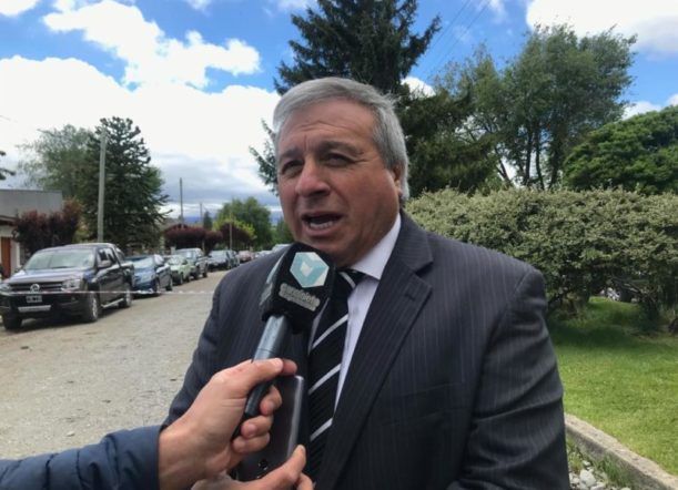 Aleuy renuncia a la Intendencia: “El municipio queda bien”