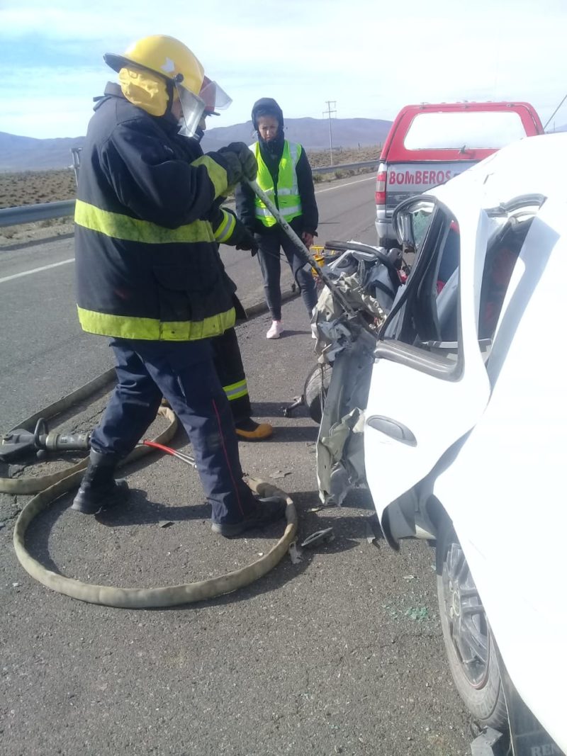 Un muerto en un choque frontal en Tecka