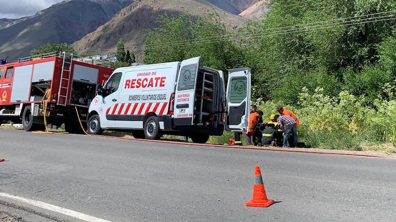 Esquel: Un hombre murió en un vuelco en el ingreso