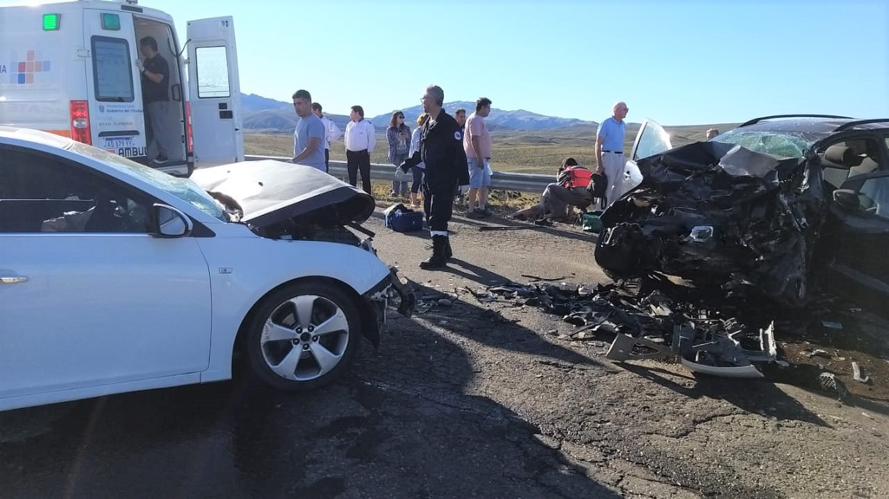 Ruta 40: Una mujer murió en el choque frontal