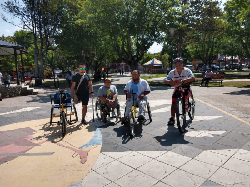Sin límites: Correrán la Maratón al Paraíso con bicicletas adaptadas