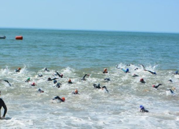 Arrancó el Campeonato de Aguas Abiertas con presencia esquelense
