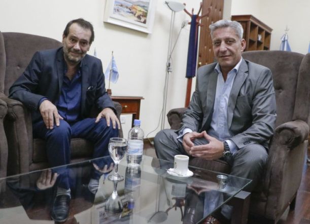 La Justicia reclamó por los sueldos y Panizzi se reunió con Arcioni