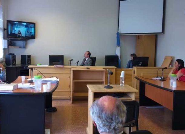 Un ex intendente, empresarios y funcionarios imputados por fraude