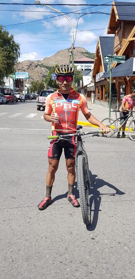 Eduardo Condorí de Jujuy en la fiesta de Esquel 360º