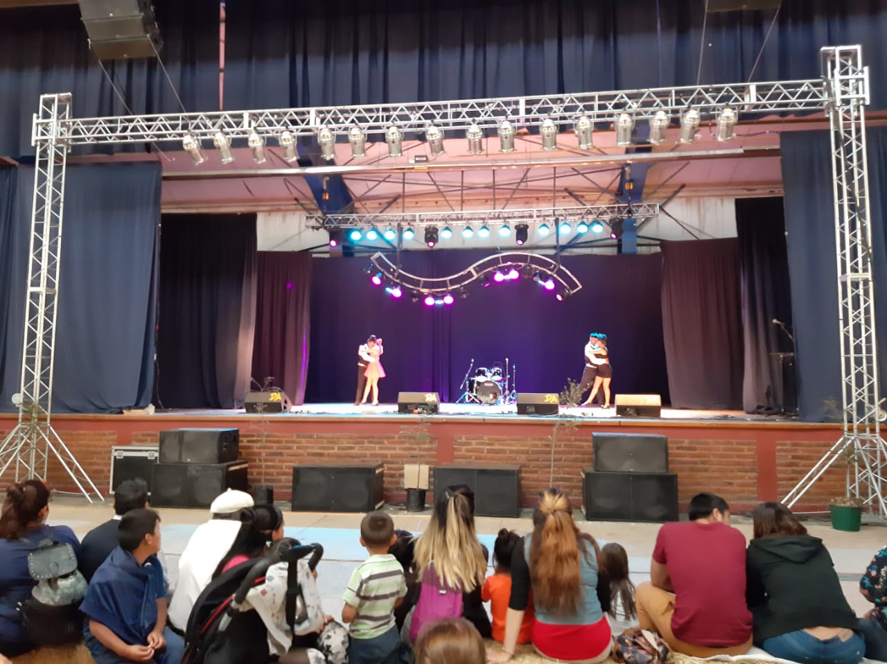 La Expo Esquel cumple su tercer día con excelentes propuestas