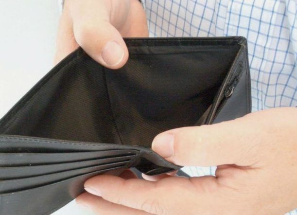 Chubut: el Gobierno deposita este viernes sueldos hasta $85 mil
