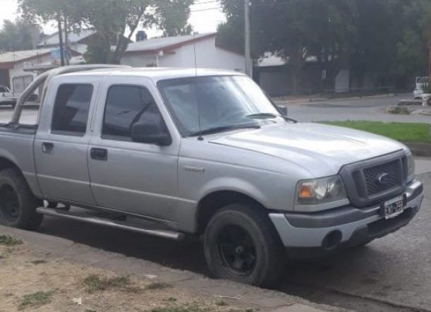 Secuestran camioneta que había sido robada en Trelew
