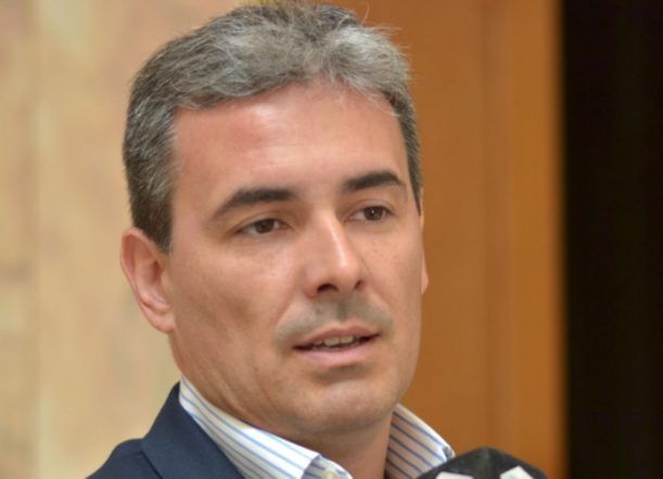 Feria Minera: Cerdá aislado al arribar de Canadá