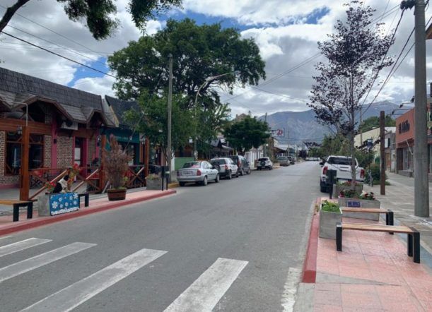 Esquel: Rige la restricción de circulación por la calle