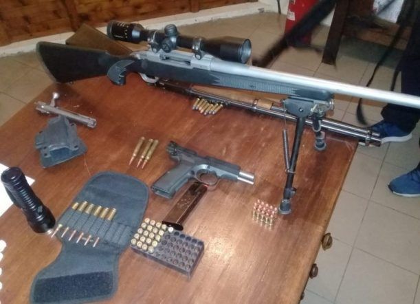 Sin permiso de caza, con armas y violando la cuarentena