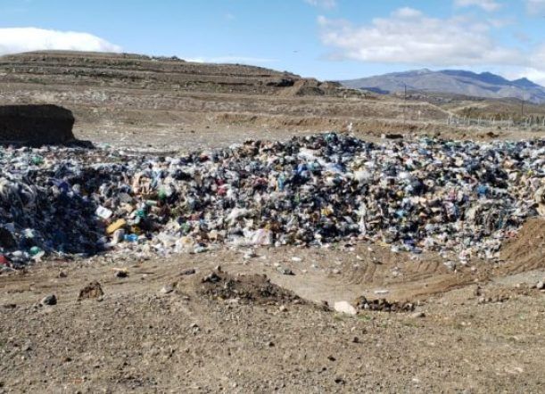 Planta de Residuos: Contrataron empresa para instalar la geomembrana
