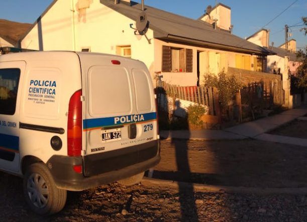 Apuntaron con una tumbera a una pareja en la calle