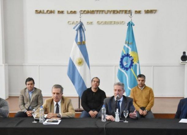 Flexibilización: Provincia define y los municipios serán informados