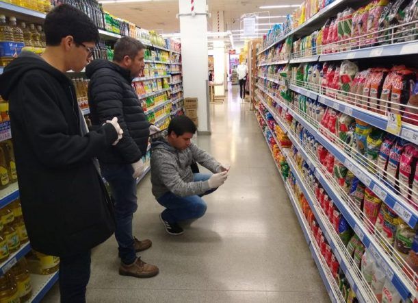 Controlan precios y stock en comercios de Trevelin
