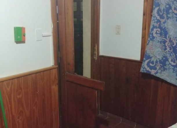Prohibición de acercamiento por daños en la casa de su ex novia