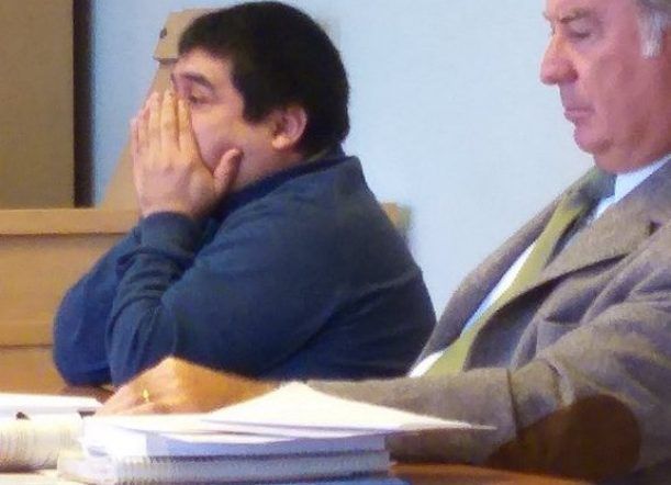 Oscar “Chito” Alarcón dejará de cobrar el sueldo de Trevelin