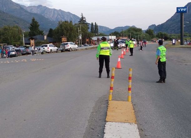 Intentaron ingresar a la provincia con permisos truchos