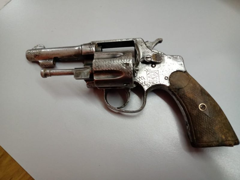 Otra grave agresión a policías en un barrio de Esquel