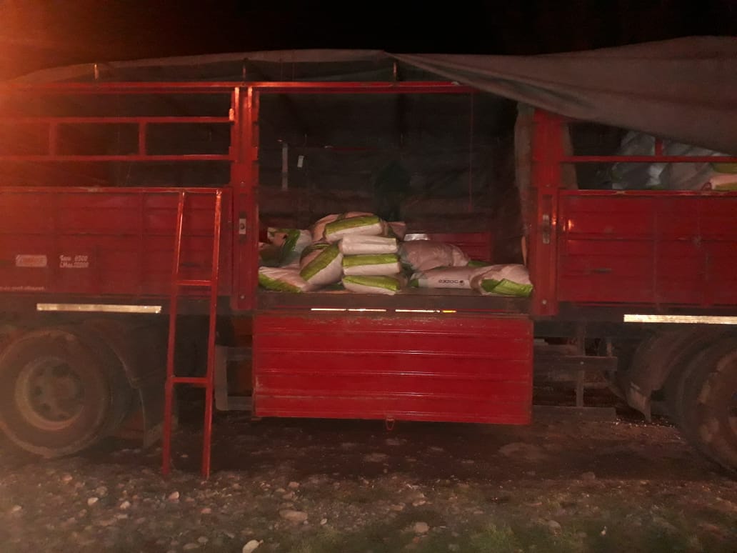 Secuestran un camión en el ingreso a Esquel con mercadería