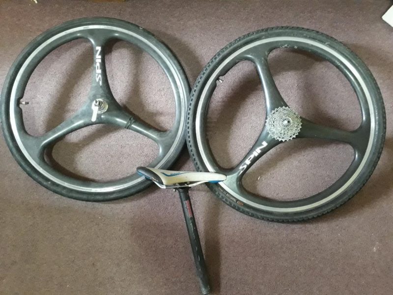 Recuperan otras partes de una bicicleta robada y desarmada