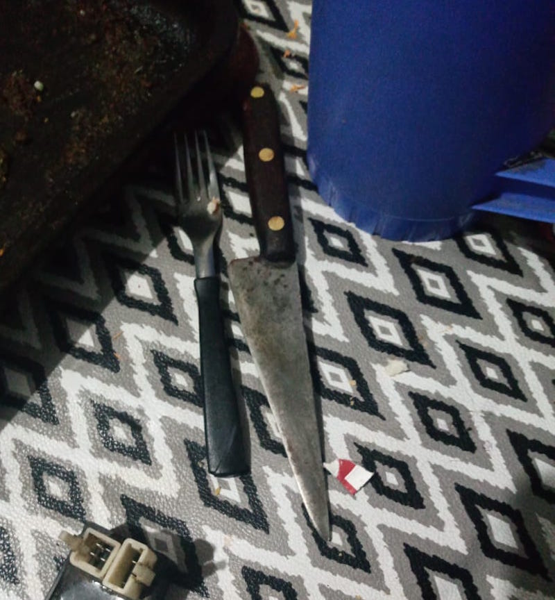 Dos lesionados con arma blanca por un familiar