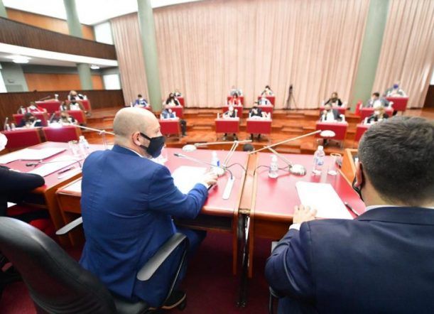Legislatura sesionó solo 40 minutos, pero aprobó un sistema virtual