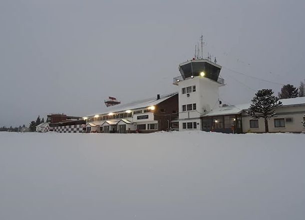 Aeropuerto: Mantienen activo el protocolo de hielo y nieve