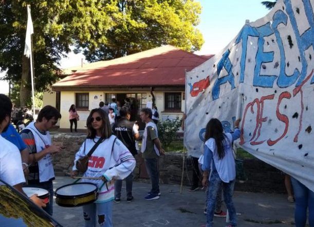 Vuelta a clases: “hay otros temas por resolver antes”