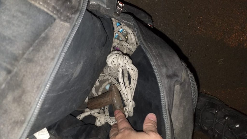 Llevaba una “tumbera” en la mochila. Fue detenido