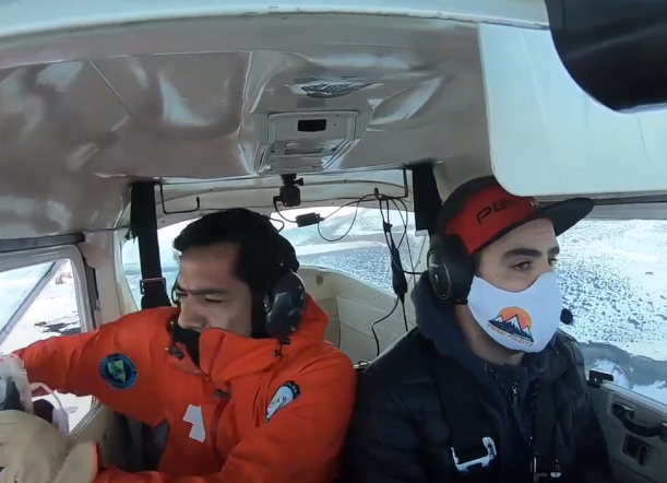 Cushamen: El video del vuelo que llevó víveres y abrigo