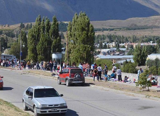Las ferias callejeras podrían volver “con los recaudos necesarios”