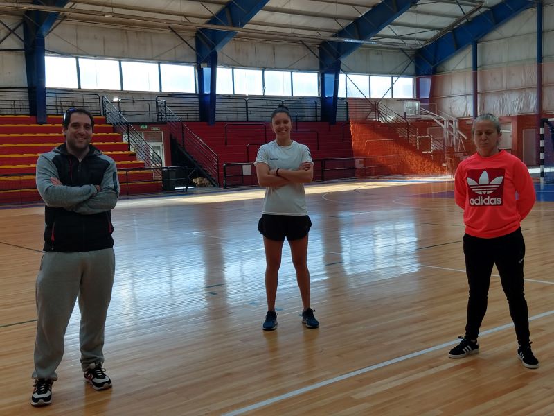 Handball: Luciana Codesal entrena en Esquel