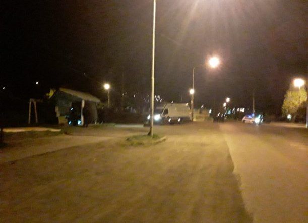 Hallan un cuerpo sin vida en una garita de colectivos