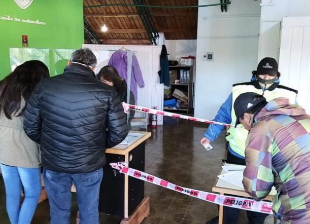 Funcionarios que ingresen a Esquel deben registrarse y aislarse