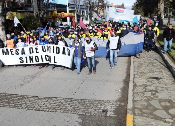 El Gobierno de Chubut convocó a los gremios