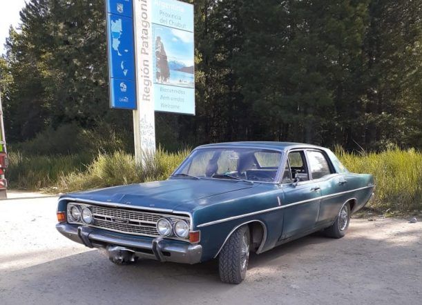 Comarca: Viajaban en un Fairlane sin permisos y los descubrieron