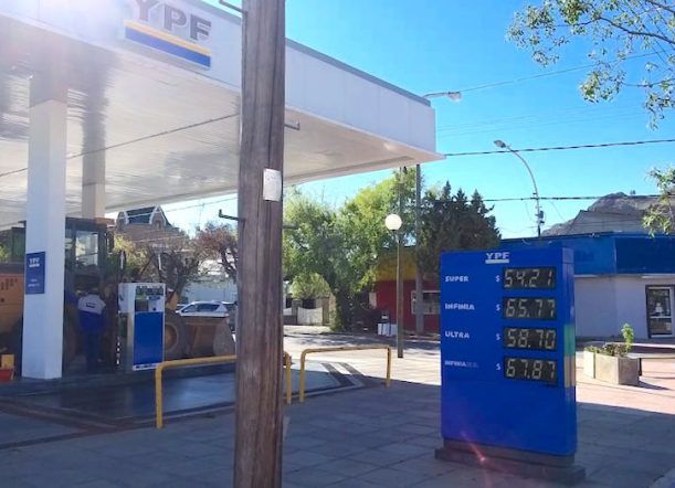 YPF aumentó los combustibles nuevamente en todo el país