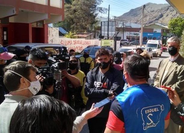 Viales dialogaron con Ongarato y pidieron respaldo a sus marchas