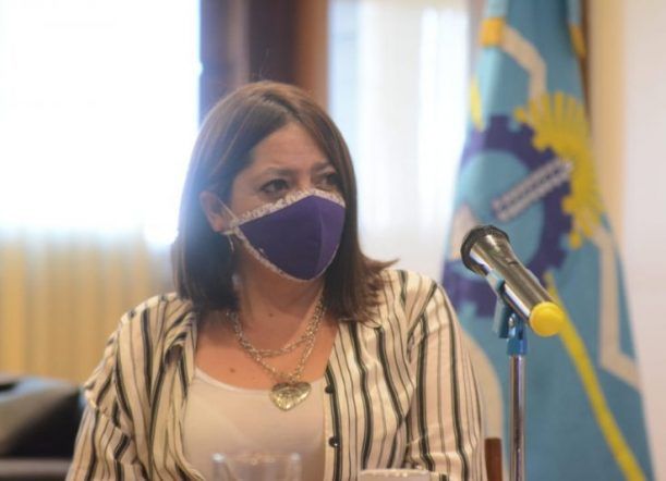 “Hay que pensar en volver a clases en abril del 2021”