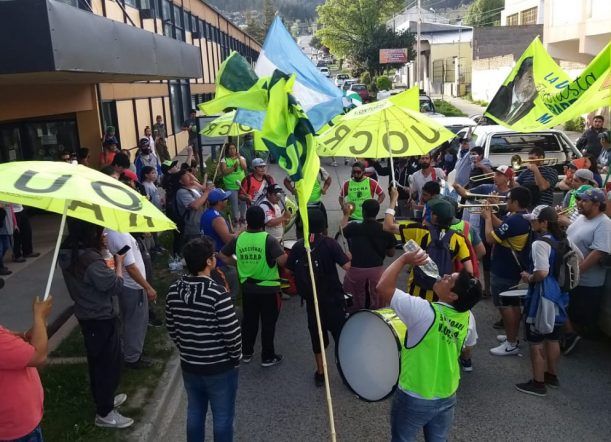 Ruidoso festejo de gremios por los terrenos en Valle Chico