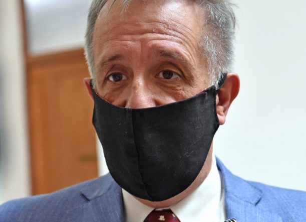 Sueldos: ¿Qué paga el gobierno de Chubut este viernes?