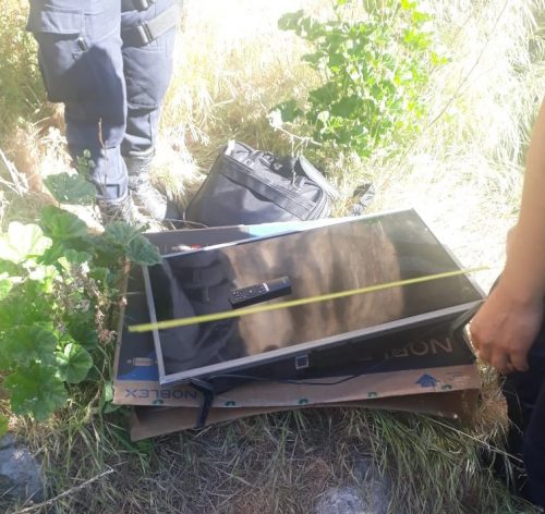 Denunció que su propio hijo le robó el televisor