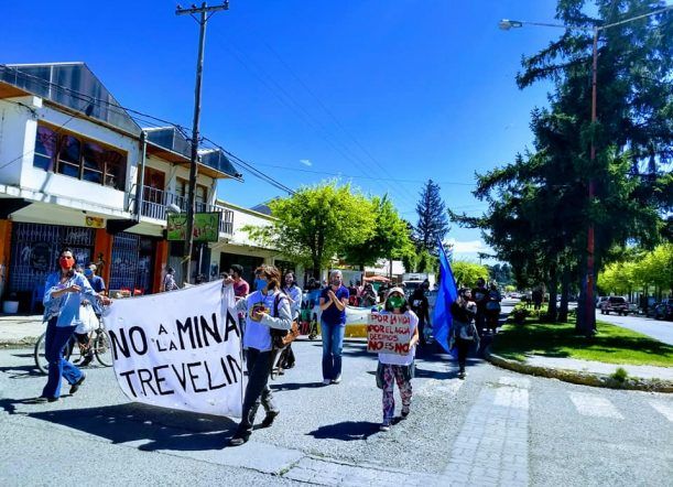 Trevelin: Marcha y vigilia del NO a la Mina