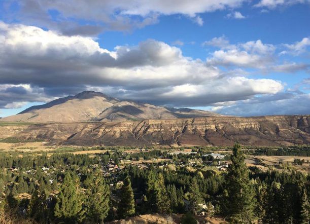 Siguen las nubes, el viento y baja la temperatura