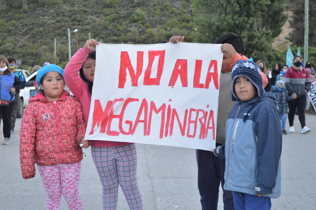 Vecinos de Cholila también dijeron “No a la Mina”