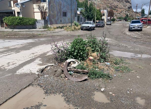 Vecinos celebraron el aniversario de una “rotonda” improvisada