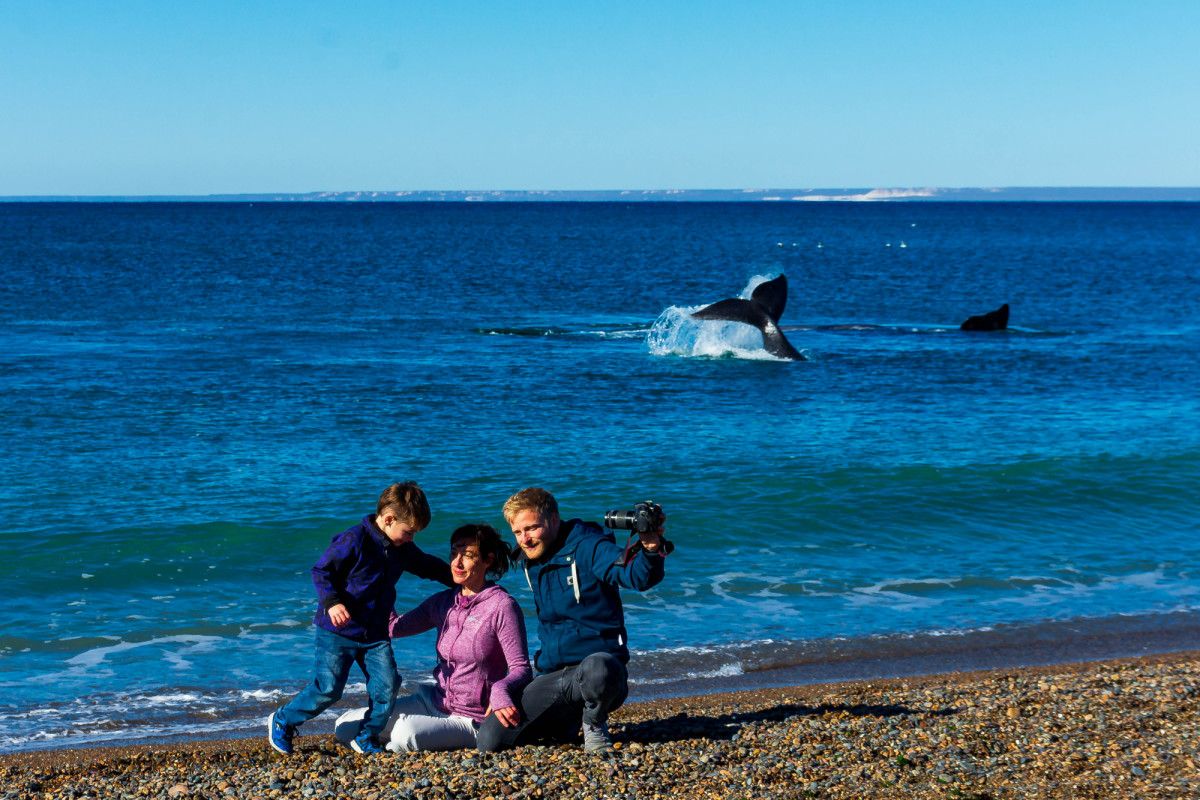 Ballenas en Puerto Madryn (Hosteltur.com)