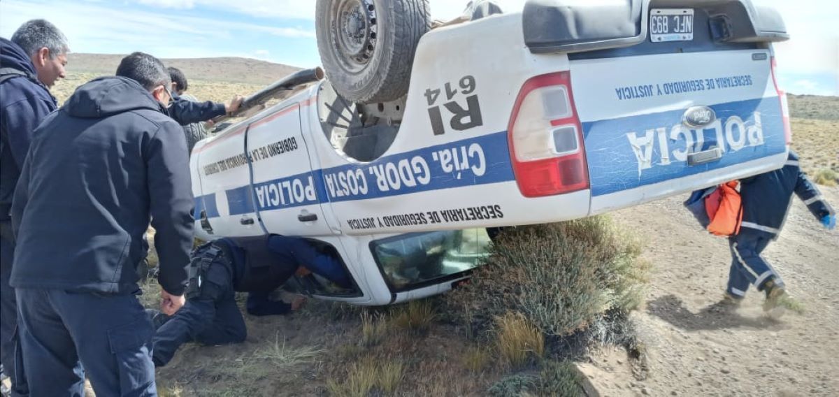Volcó móvil de la policía